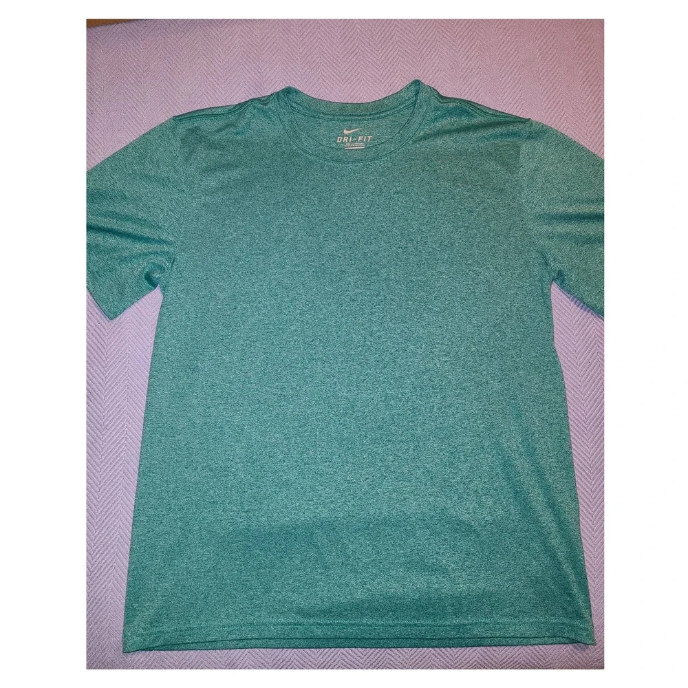 Nike Dri-Fit Pullover T-Shirt Men's Size Large Green Short Sleeve Crew Neck (N)